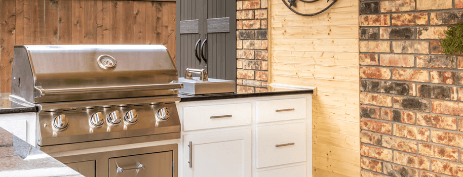 Outdoor Kitchens - 1